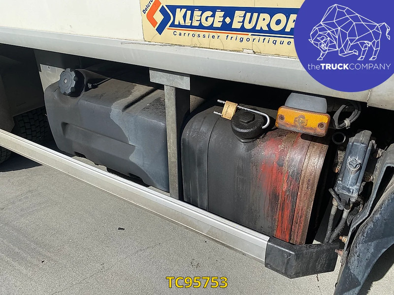 Refrigerator truck Renault Midlum 180: picture 14