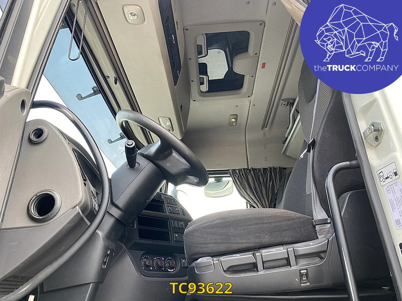 DAF XF Euro6 460 - Tractor unit: picture 5 DAF XF Euro6 460 - Tractor unit: picture 5