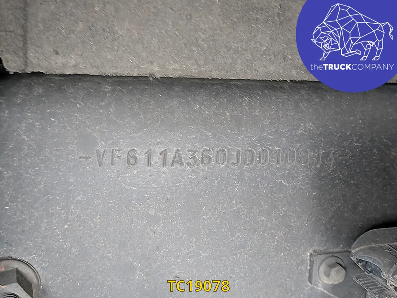 Tractor unit Renault T 480: picture 12