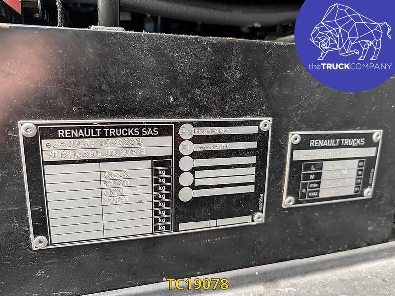 Tractor unit Renault T 480: picture 11