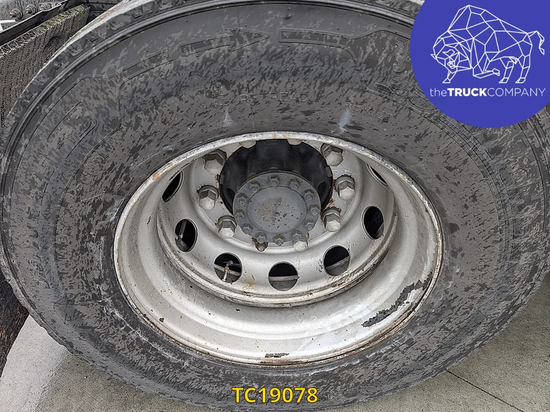 Tractor unit Renault T 480: picture 18