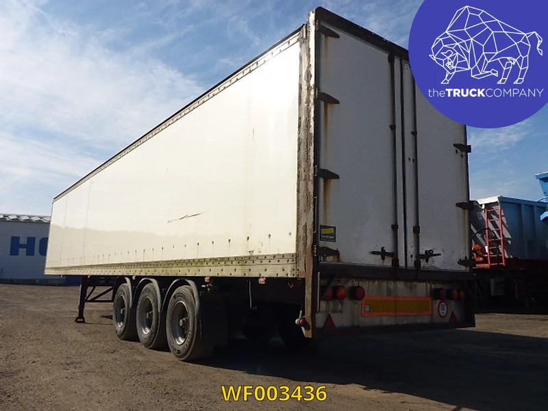 Closed box semi-trailer Van Hool: picture 7