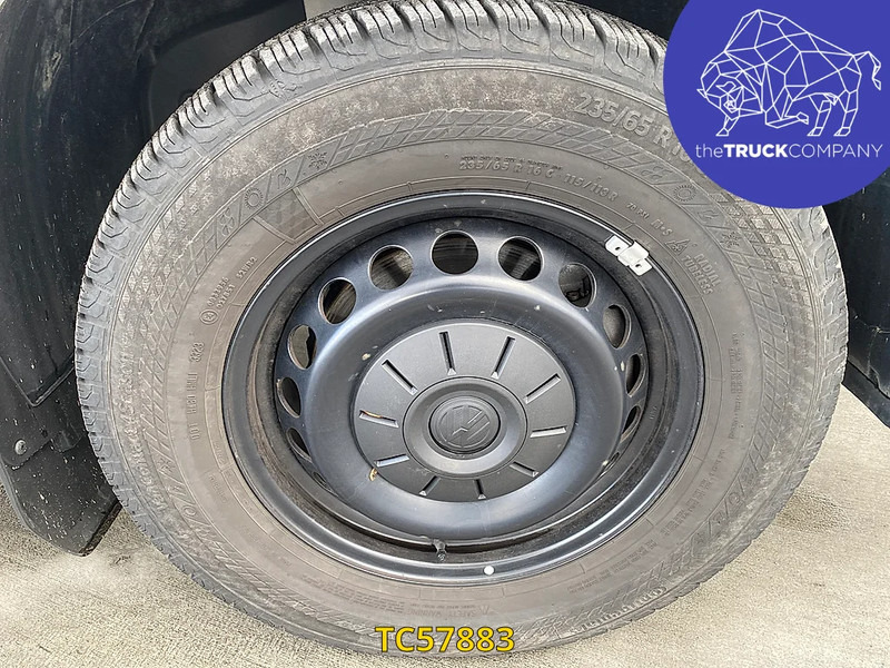 Volkswagen Crafter 2.0 TDI OPEN LAADBAK DUBBELE CABINE - Open body delivery van: picture 3 Volkswagen Crafter 2.0 TDI OPEN LAADBAK DUBBELE CABINE - Open body delivery van: picture 3
