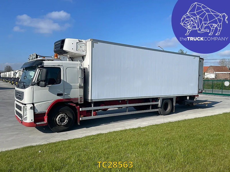Volvo FM 330 - Refrigerator truck: picture 2 Volvo FM 330 - Refrigerator truck: picture 2