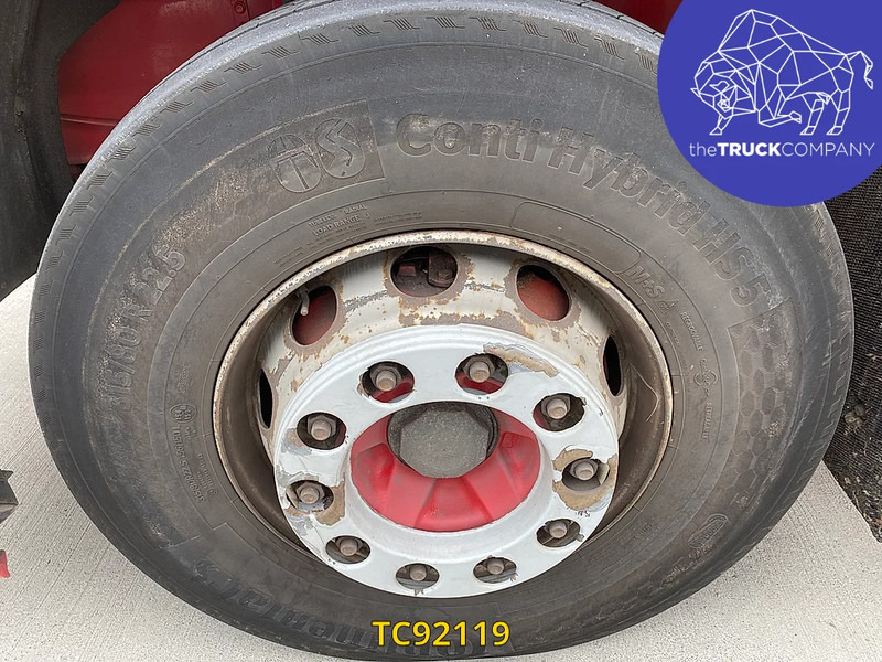 Refrigerator truck Volvo FM 330: picture 13