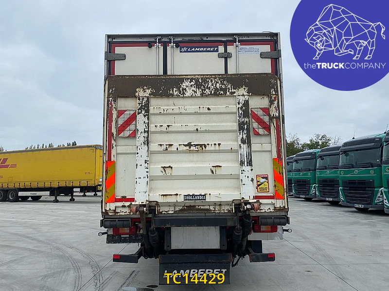 Volvo FM 330 - Refrigerator truck: picture 3 Volvo FM 330 - Refrigerator truck: picture 3