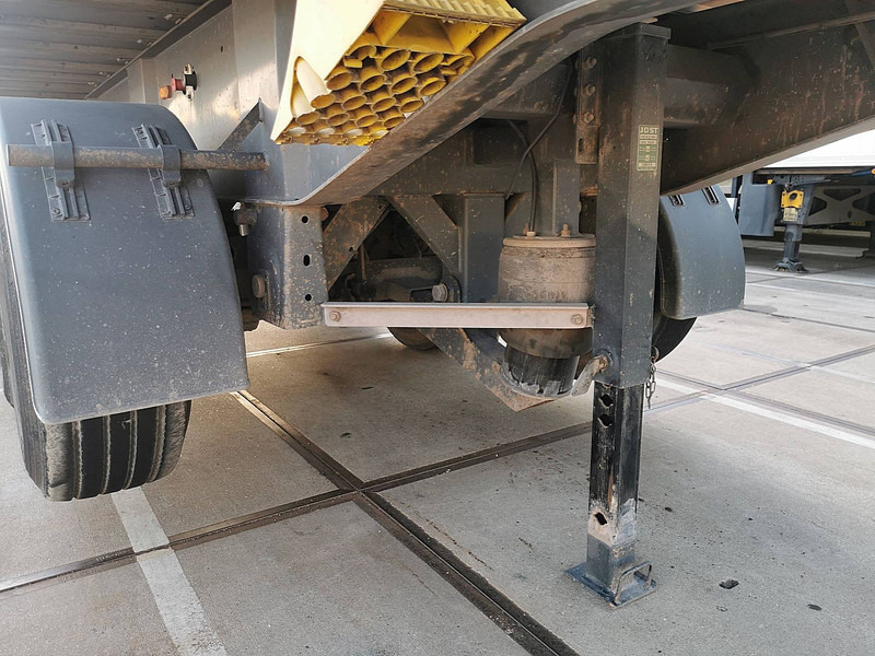 Tipper semi-trailer Carnehl 26M3 THERMOMULDE ISOLATED ALCOA'S: picture 10