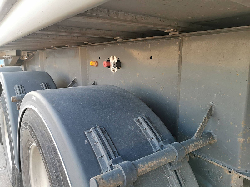 Tipper semi-trailer Carnehl 26M3 THERMOMULDE ISOLATED ALCOA'S: picture 7