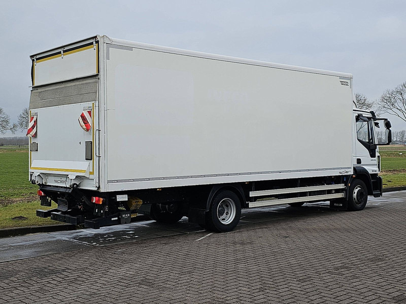Iveco 120E25 EUROCARGO AIRCO 3 SEATS 102TKM - Box truck: picture 3 Iveco 120E25 EUROCARGO AIRCO 3 SEATS 102TKM - Box truck: picture 3