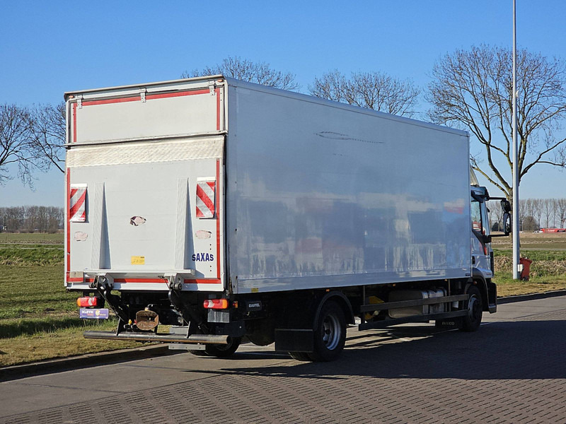 Iveco 120E25 EUROCARGO - Box truck: picture 3 Iveco 120E25 EUROCARGO - Box truck: picture 3