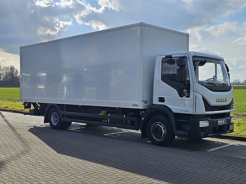 Iveco 140E28 EUROCARGO 3 SEATS AIRCO 88 TKM - Box truck: picture 5 Iveco 140E28 EUROCARGO 3 SEATS AIRCO 88 TKM - Box truck: picture 5
