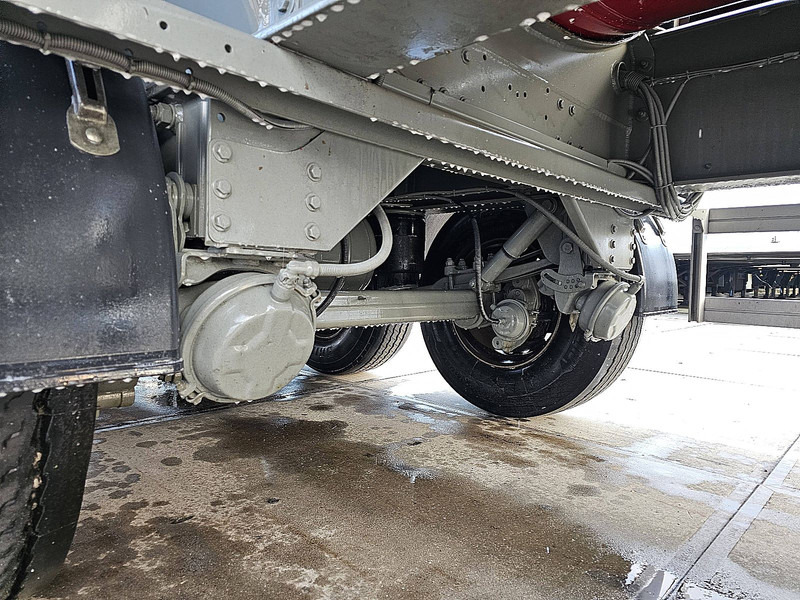 Tank semi-trailer Kässbohrer KIP 50: picture 9