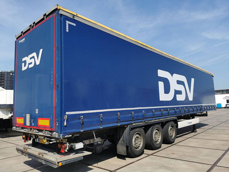 Krone SDP 02 BÄR 2 TONS TAILLIFT - Curtainsider semi-trailer: picture 2 Krone SDP 02 BÄR 2 TONS TAILLIFT - Curtainsider semi-trailer: picture 2