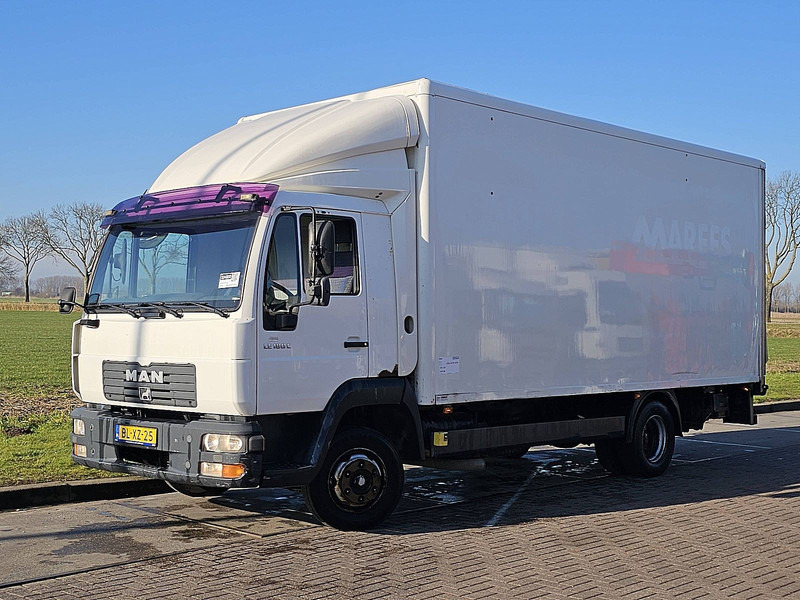 MAN 10.180 L90 - Box truck: picture 2 MAN 10.180 L90 - Box truck: picture 2