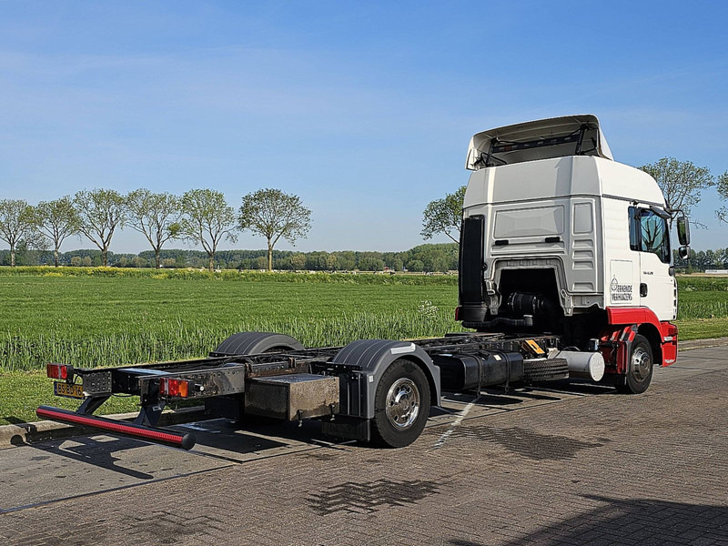 MAN 12.210 TGL LX AIRCO 245TKM - Cab chassis truck: picture 3 MAN 12.210 TGL LX AIRCO 245TKM - Cab chassis truck: picture 3