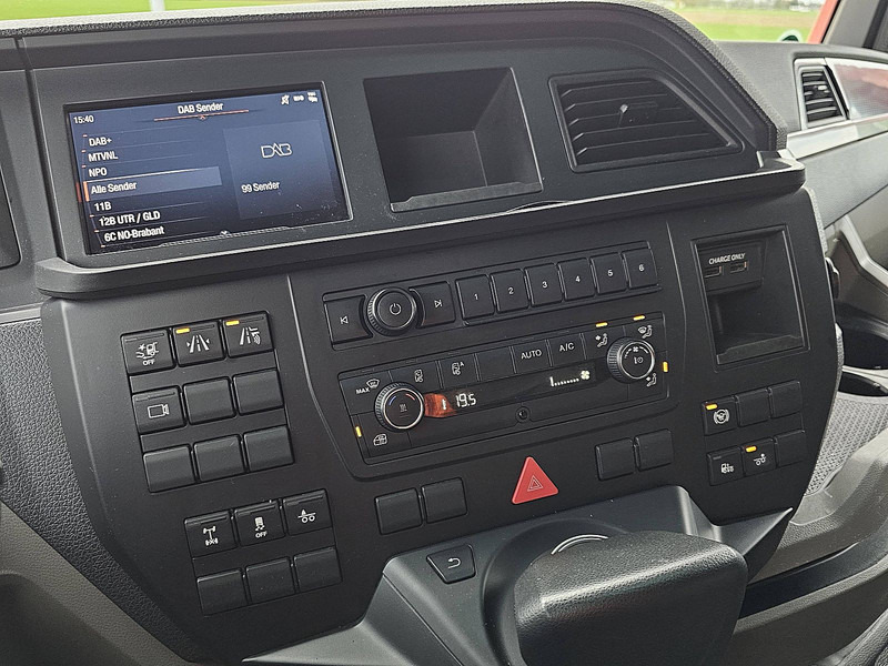 Container transporter/ Swap body truck MAN 26.510 TGX GX 6X2 INTARDER: picture 12 Container transporter/ Swap body truck MAN 26.510 TGX GX 6X2 INTARDER: picture 12