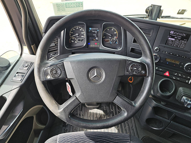 Curtainsider truck Mercedes-Benz ACTROS 2542 LS 6X2 RET. MOFFET 2020: picture 13