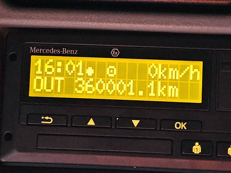 Curtainsider truck Mercedes-Benz ATEGO 1524 AIRCO TAILLIFT 6 CYL: picture 9