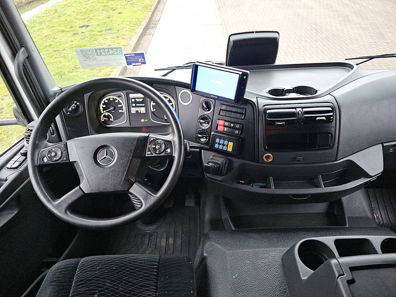 Curtainsider truck Mercedes-Benz ATEGO 1524 AIRCO TAILLIFT 6 CYL: picture 8