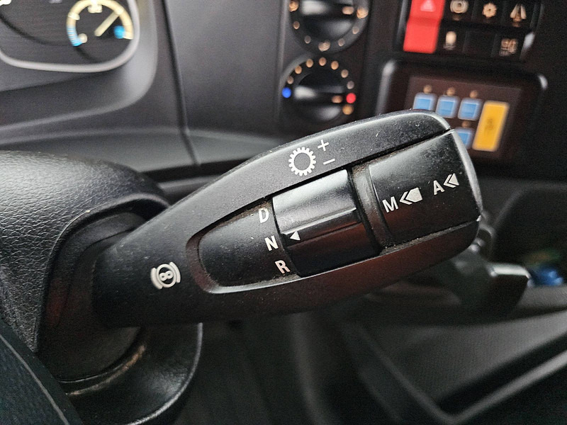 Curtainsider truck Mercedes-Benz ATEGO 1524 AIRCO TAILLIFT 6 CYL: picture 10