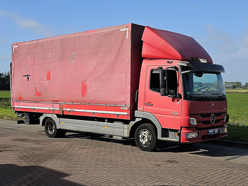 Mercedes-Benz ATEGO 818 MANUAL AIRCO LIFT - Curtainsider truck: picture 5 Mercedes-Benz ATEGO 818 MANUAL AIRCO LIFT - Curtainsider truck: picture 5