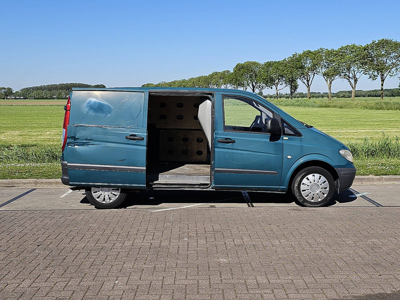 Small van Mercedes-Benz Vito 109: picture 10