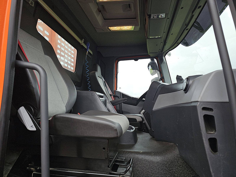 Dropside/ Flatbed truck Renault: picture 7