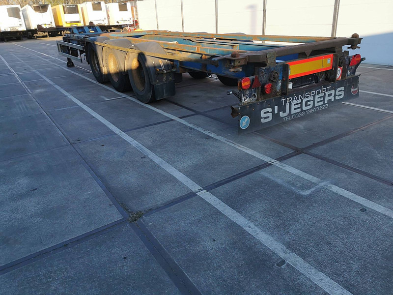 Renders 94/3015 2x20 40 45 high cube - Container transporter/ Swap body semi-trailer: picture 5 Renders 94/3015 2x20 40 45 high cube - Container transporter/ Swap body semi-trailer: picture 5