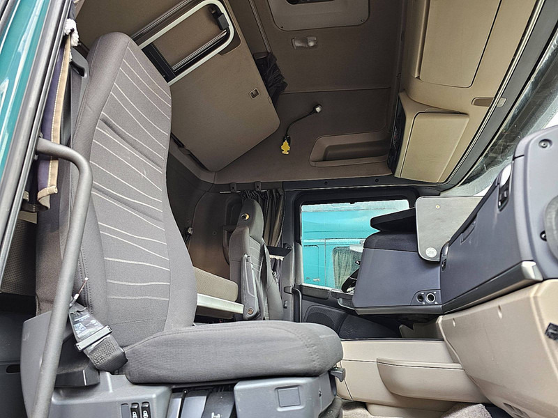 Curtainsider truck Scania R450 4X2 RETARDER COMBI: picture 7