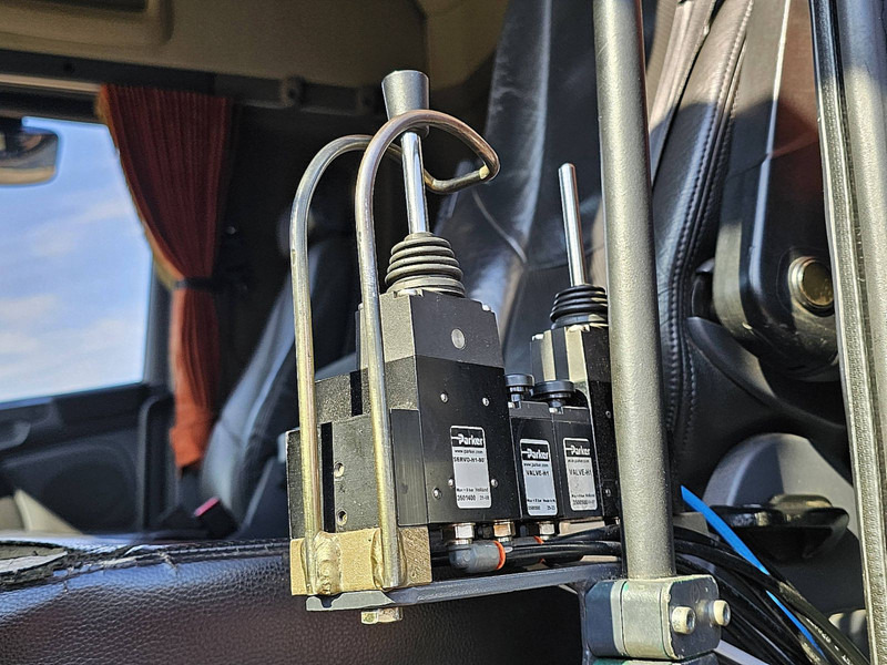 Hook lift truck Scania R500: picture 18