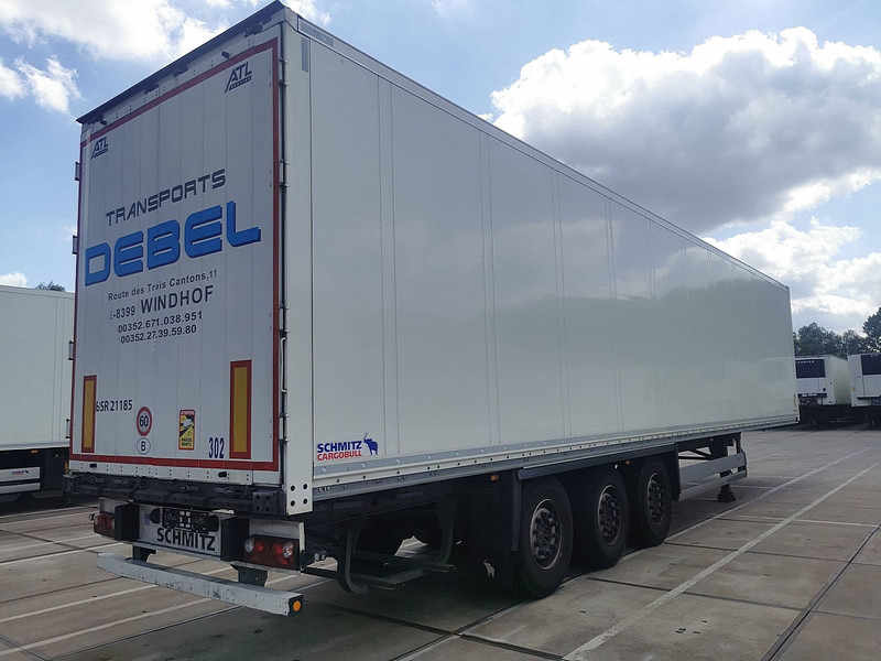 Schmitz Cargobull SCB*S3B - Closed box semi-trailer: picture 2 Schmitz Cargobull SCB*S3B - Closed box semi-trailer: picture 2