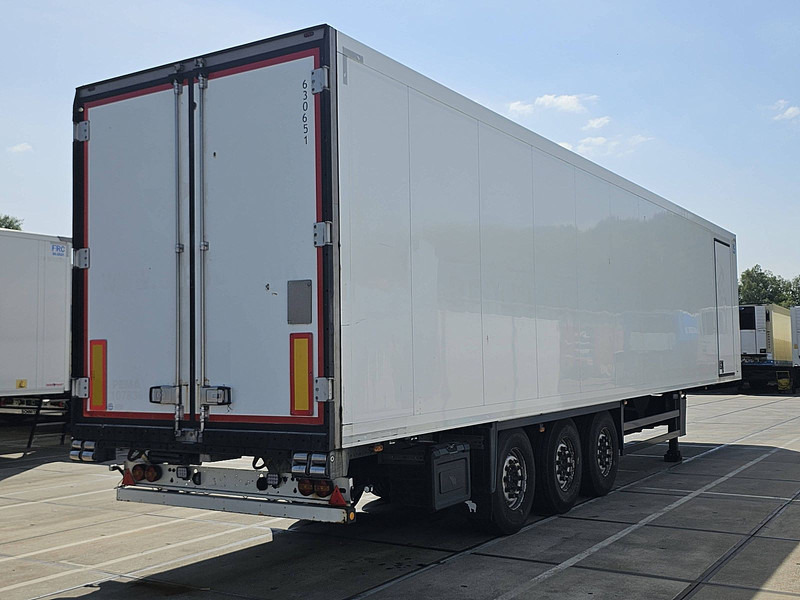 Schmitz Cargobull SKO 24 DOPPELSTOCK bi-temp - Refrigerator semi-trailer: picture 2 Schmitz Cargobull SKO 24 DOPPELSTOCK bi-temp - Refrigerator semi-trailer: picture 2
