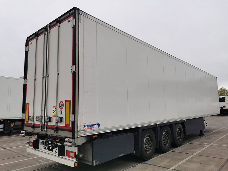 Schmitz Cargobull SKO BI TEMP MEATRAILS - Refrigerator semi-trailer: picture 2 Schmitz Cargobull SKO BI TEMP MEATRAILS - Refrigerator semi-trailer: picture 2