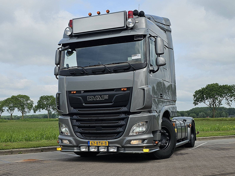 DAF XF 530 MANUAL SHOW TRUCK - Tractor unit: picture 1 DAF XF 530 MANUAL SHOW TRUCK - Tractor unit: picture 1
