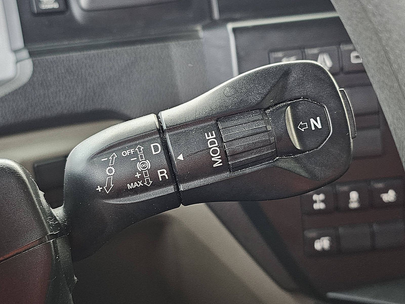 Tractor unit MAN 26.470 TGX TG3 GM 6X2-2 BLS: picture 13