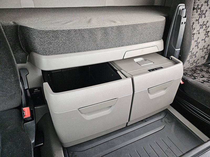 Tractor unit Scania R460: picture 14 Tractor unit Scania R460: picture 14