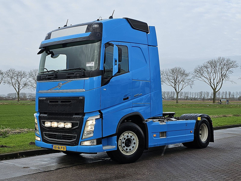 Volvo FH 460 PTO SKIRTS VEB+ - Tractor unit: picture 2 Volvo FH 460 PTO SKIRTS VEB+ - Tractor unit: picture 2
