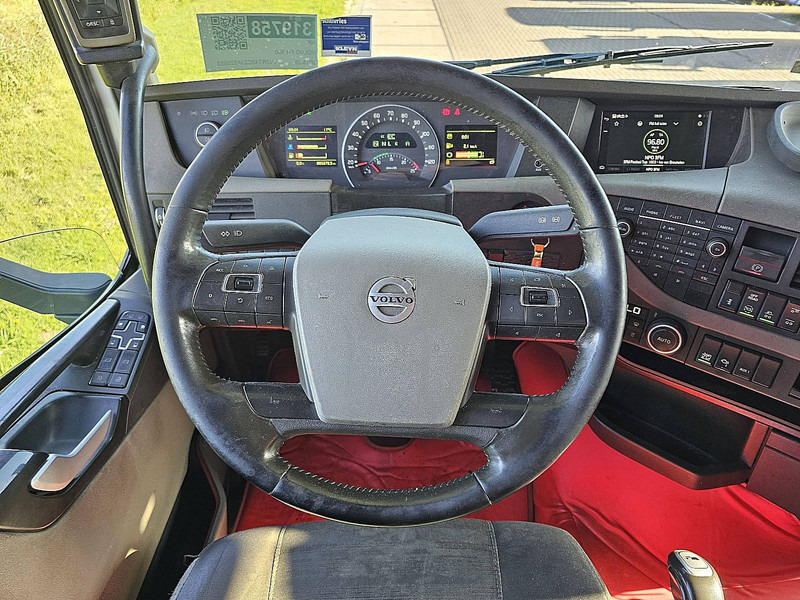 Tractor unit Volvo FH 500 6X2 BOOGIE PTO+HYDR.: picture 15 Tractor unit Volvo FH 500 6X2 BOOGIE PTO+HYDR.: picture 15