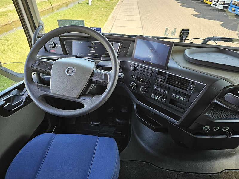Interior photo 1: Leasing of Volvo FH 500 XL VEB+ I-SAVE Volvo FH 500 XL VEB+ I-SAVE