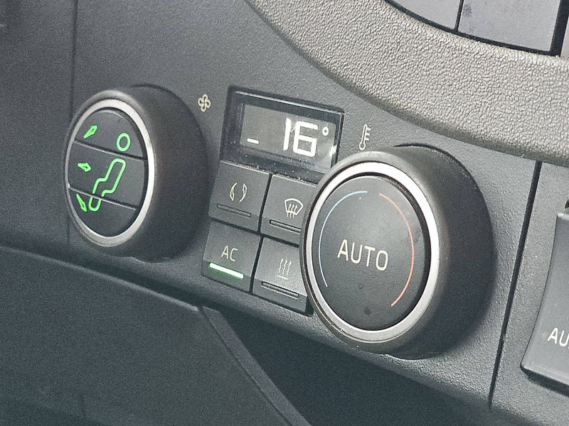 Leasing of Volvo FH 460 6X2 LAMBERET COMBI Volvo FH 460 6X2 LAMBERET COMBI: picture 11