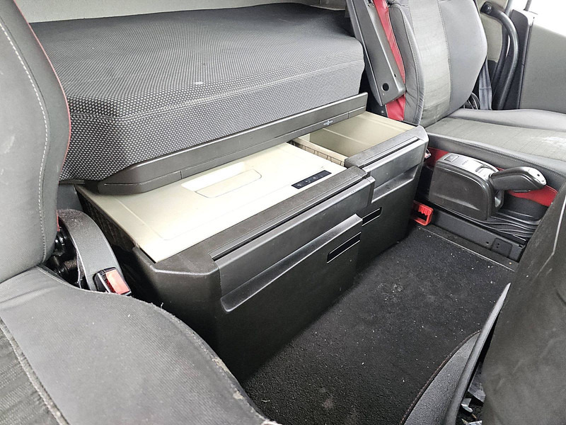 Leasing of Volvo FH 460 6X2 LAMBERET COMBI Volvo FH 460 6X2 LAMBERET COMBI: picture 10