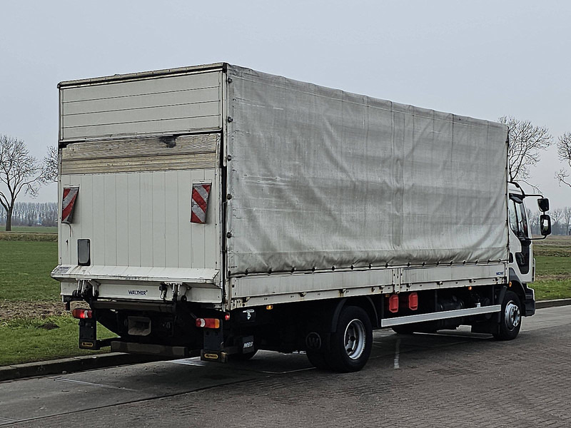 Volvo FL 210.12 - Curtainsider truck: picture 3 Volvo FL 210.12 - Curtainsider truck: picture 3