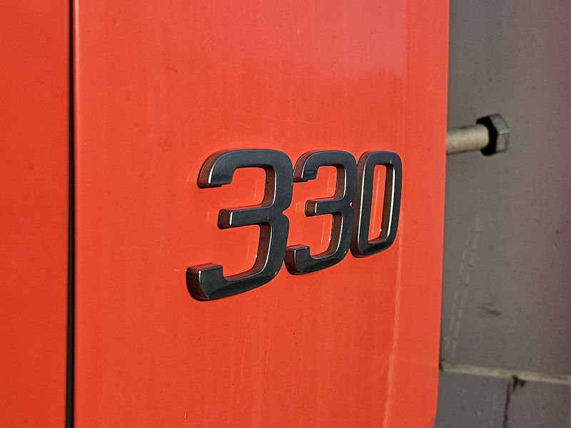 Leasing of Volvo FM 330 6X2 FRIGOBL. LIFT Volvo FM 330 6X2 FRIGOBL. LIFT: picture 19