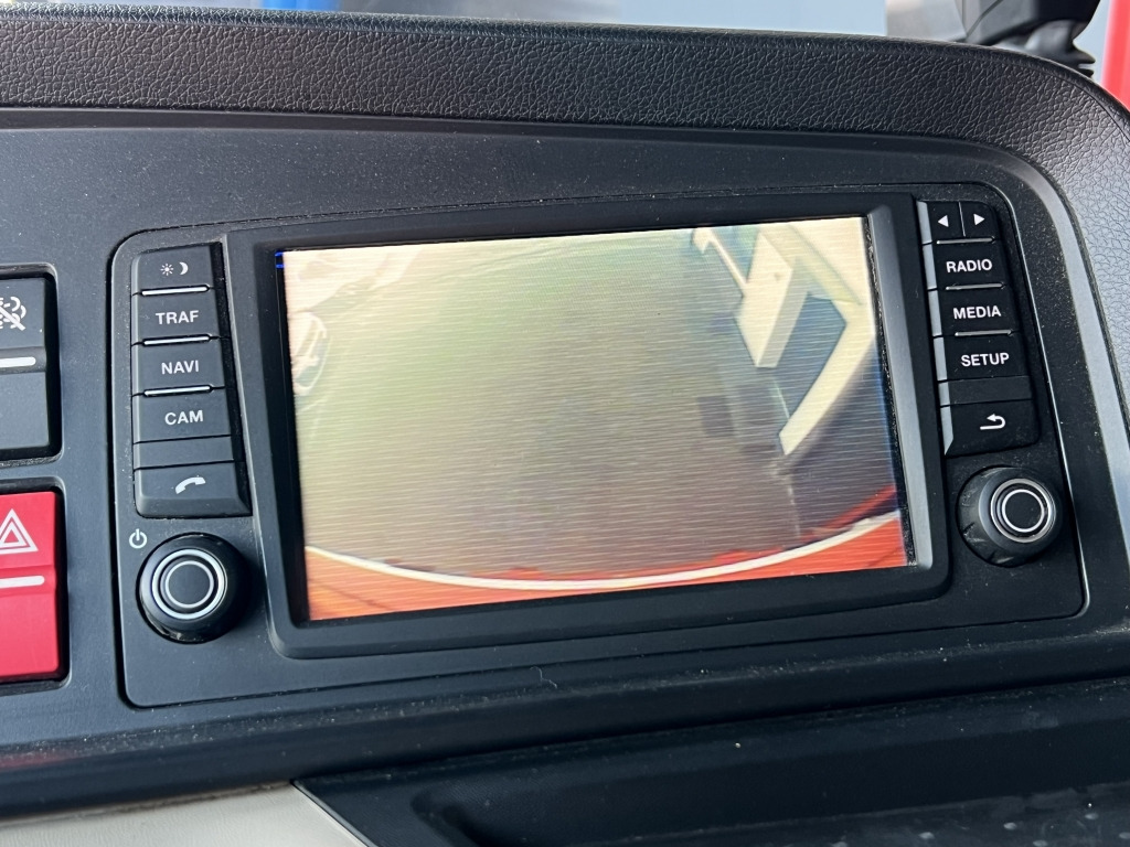 MAN TGL 8.250 Euro 6c Klimaaut. 5,7m +LBW Ori.146'km - Curtain side van: picture 3 MAN TGL 8.250 Euro 6c Klimaaut. 5,7m +LBW Ori.146'km - Curtain side van: picture 3
