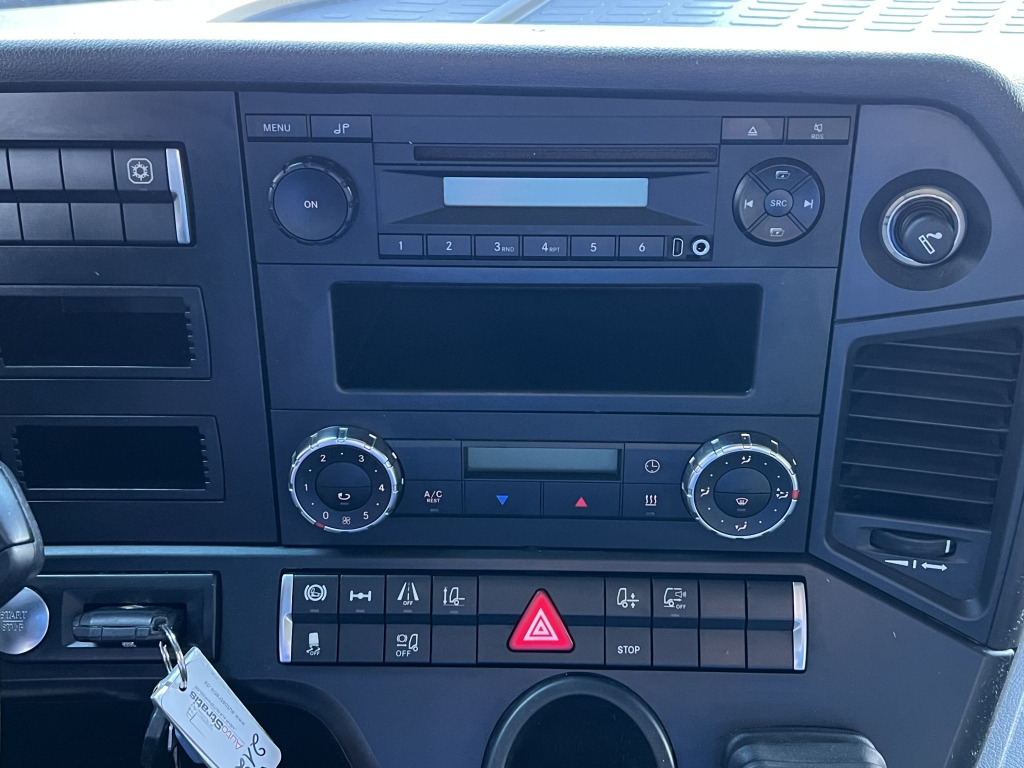 Mercedes-Benz Actros 1840 MEGA Jumbo Klima Retarder ACC-Tempo - Container transporter/ Swap body truck: picture 2 Mercedes-Benz Actros 1840 MEGA Jumbo Klima Retarder ACC-Tempo - Container transporter/ Swap body truck: picture 2
