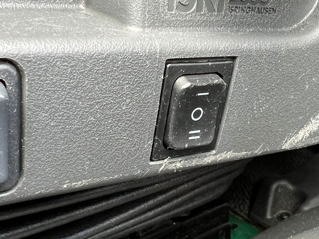 Mercedes-Benz Atego 823 Euro6 Klima 6,1m P+P AHK Orig. 164.tkm - Curtain side van: picture 4 Mercedes-Benz Atego 823 Euro6 Klima 6,1m P+P AHK Orig. 164.tkm - Curtain side van: picture 4