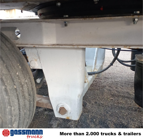 AT 400, Verbr. auf 3m, Radmulden, hydr. Rampen - Low loader trailer: picture 4 AT 400, Verbr. auf 3m, Radmulden, hydr. Rampen - Low loader trailer: picture 4