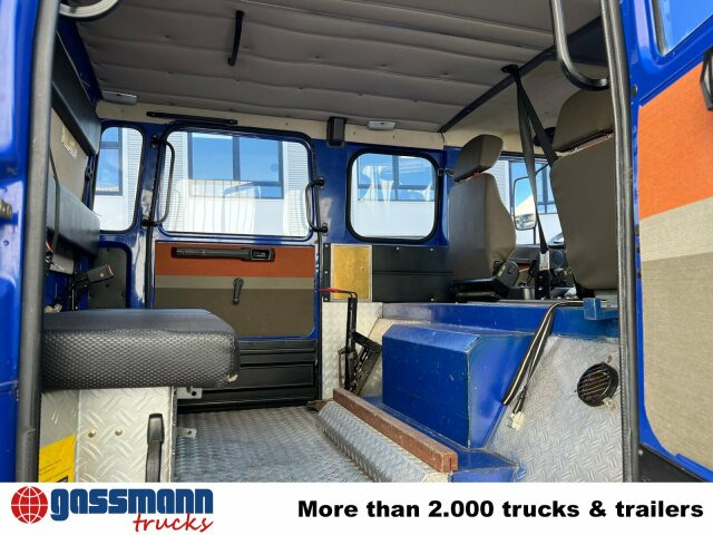 Iveco 120-23 AW 4x4 Doka, V8-Motor, Mannschaftswagen - Box truck: picture 4 Iveco 120-23 AW 4x4 Doka, V8-Motor, Mannschaftswagen - Box truck: picture 4