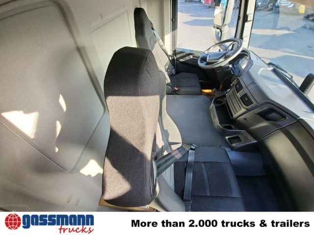 Iveco T-Way 360 6x6 - Hook lift truck: picture 4 Iveco T-Way 360 6x6 - Hook lift truck: picture 4