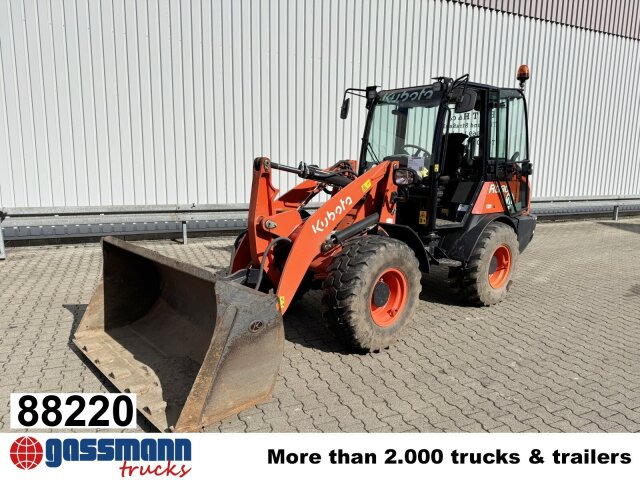 Kubota R090 4x4, Palettengabel, ca. 838 Betr.-Std. - Wheel loader: picture 1 Kubota R090 4x4, Palettengabel, ca. 838 Betr.-Std. - Wheel loader: picture 1